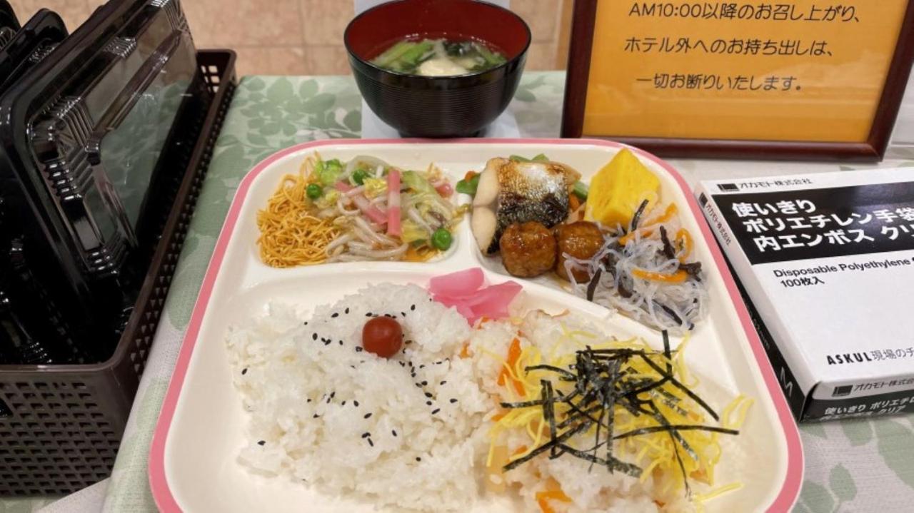 Toyoko Inn Sasebo Ekimae Ngoại thất bức ảnh