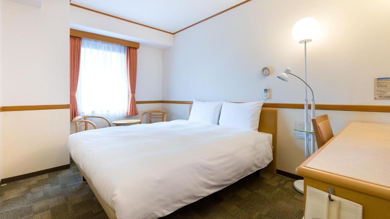 Toyoko Inn Sasebo Ekimae Ngoại thất bức ảnh