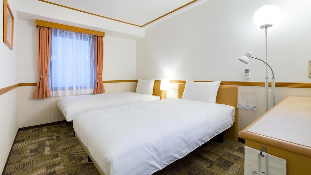 Toyoko Inn Sasebo Ekimae Ngoại thất bức ảnh